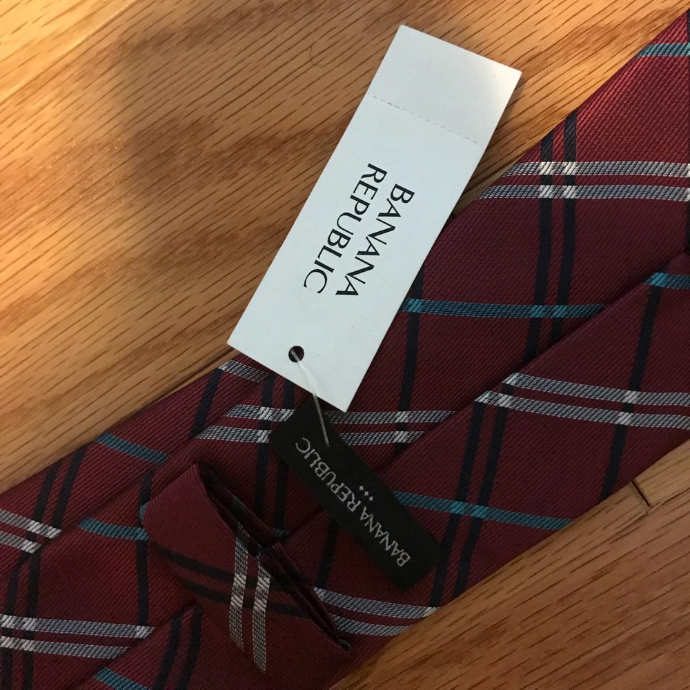 Banana Republic Men’s tie